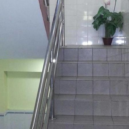 Laila Inn Kuching Bagian luar foto