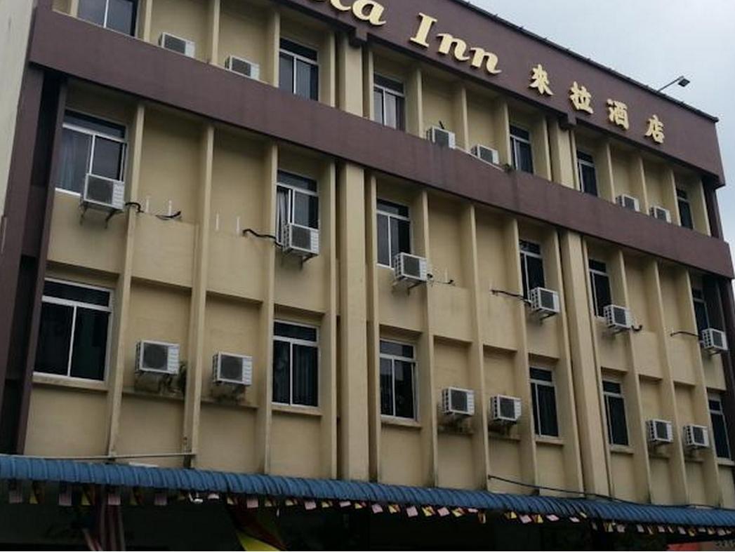 Laila Inn Kuching Bagian luar foto
